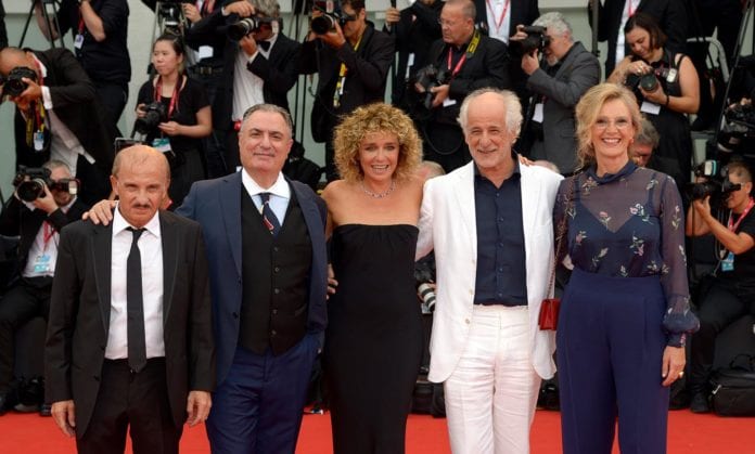 Carlo Buccirosso, Igor Tuveri, Valeria Golino, Toni Servillo, Manuela Lamanna