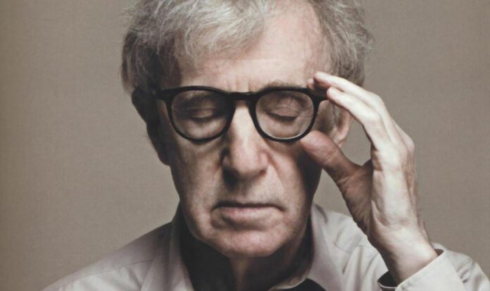 Woody Allen pubblica Zero Gravity