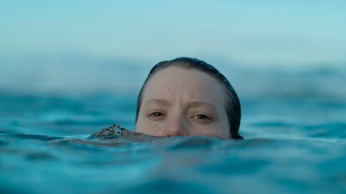 Blueback, Mia Wasikowska