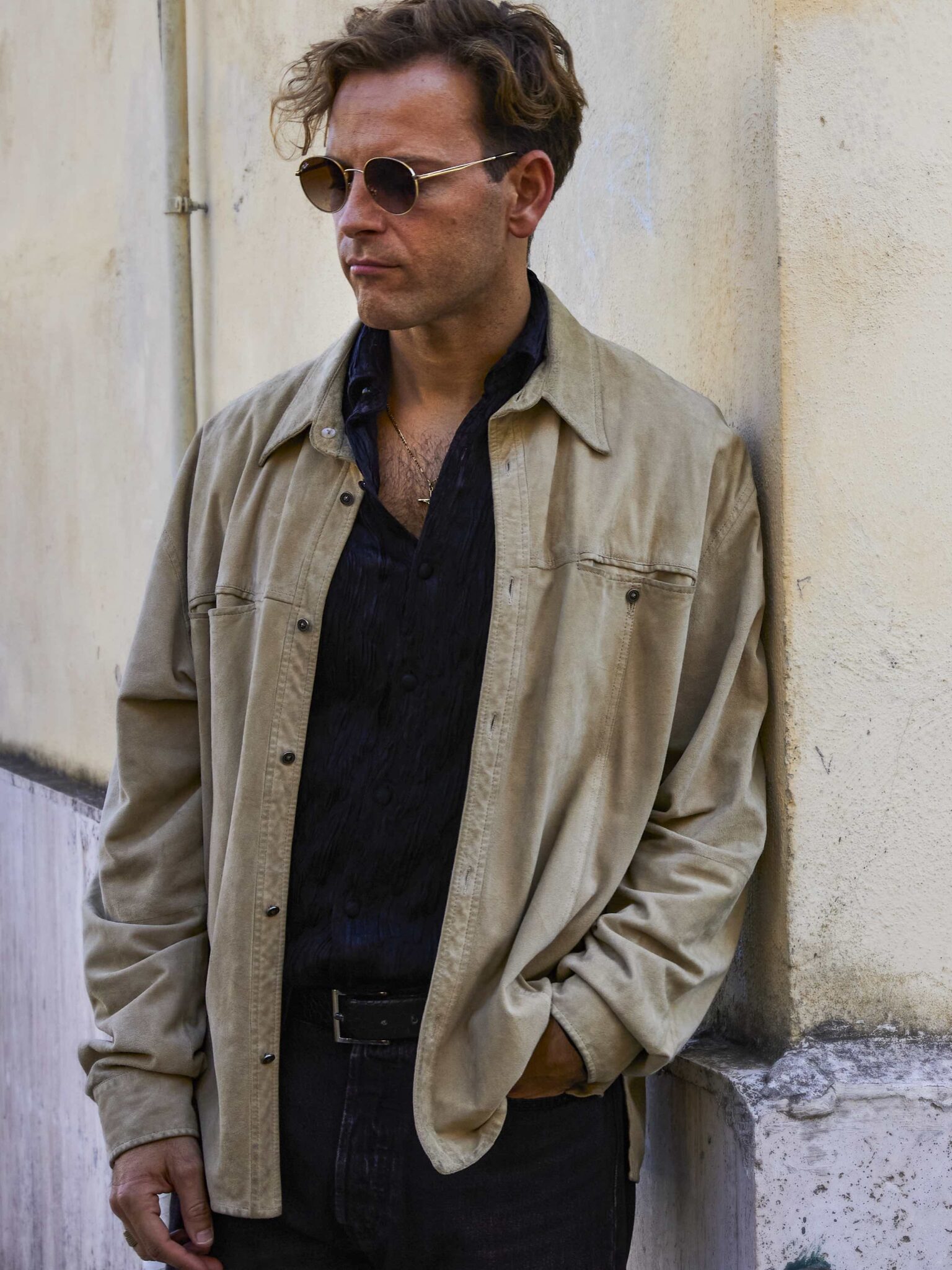 Supersex, Alessandro Borghi è Rocco Siffredi nelle prime foto - Ciak