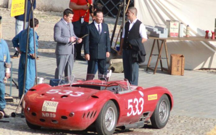 Ferrari a venezia 80, una foto dal set