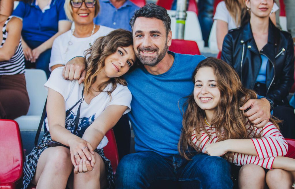 I fantastici 5 - Raoul Bova (Riccardo Bramati), Rachele Luschi (Giorgia Bramati) e Giulia Patrignani (Anna Bramati)