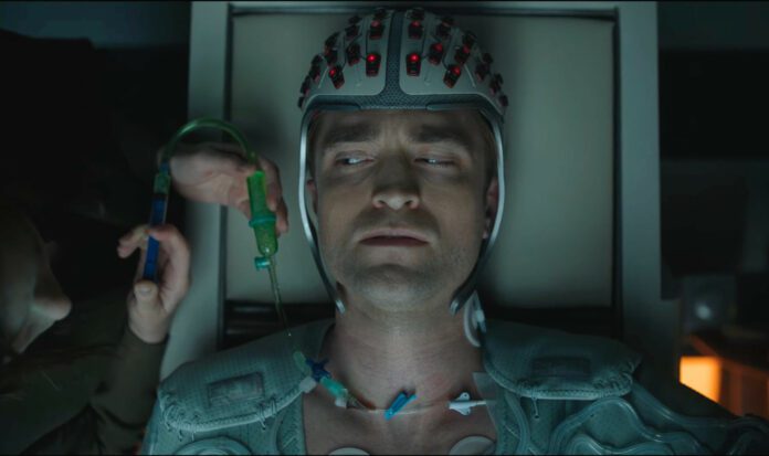 Mickey 17 Robert Pattinson trailer