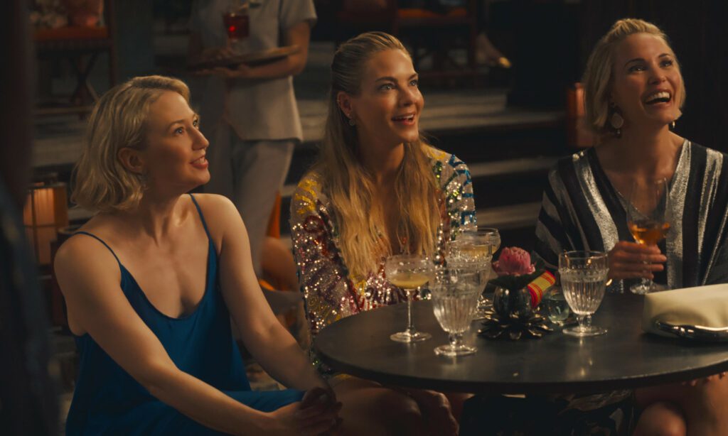 Leslie Bibb, Michelle Monaghan e Carrie Coon, The White Lotus 3