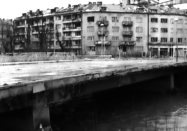  Giancarlo Bocchi - Il ponte di Sarajevo